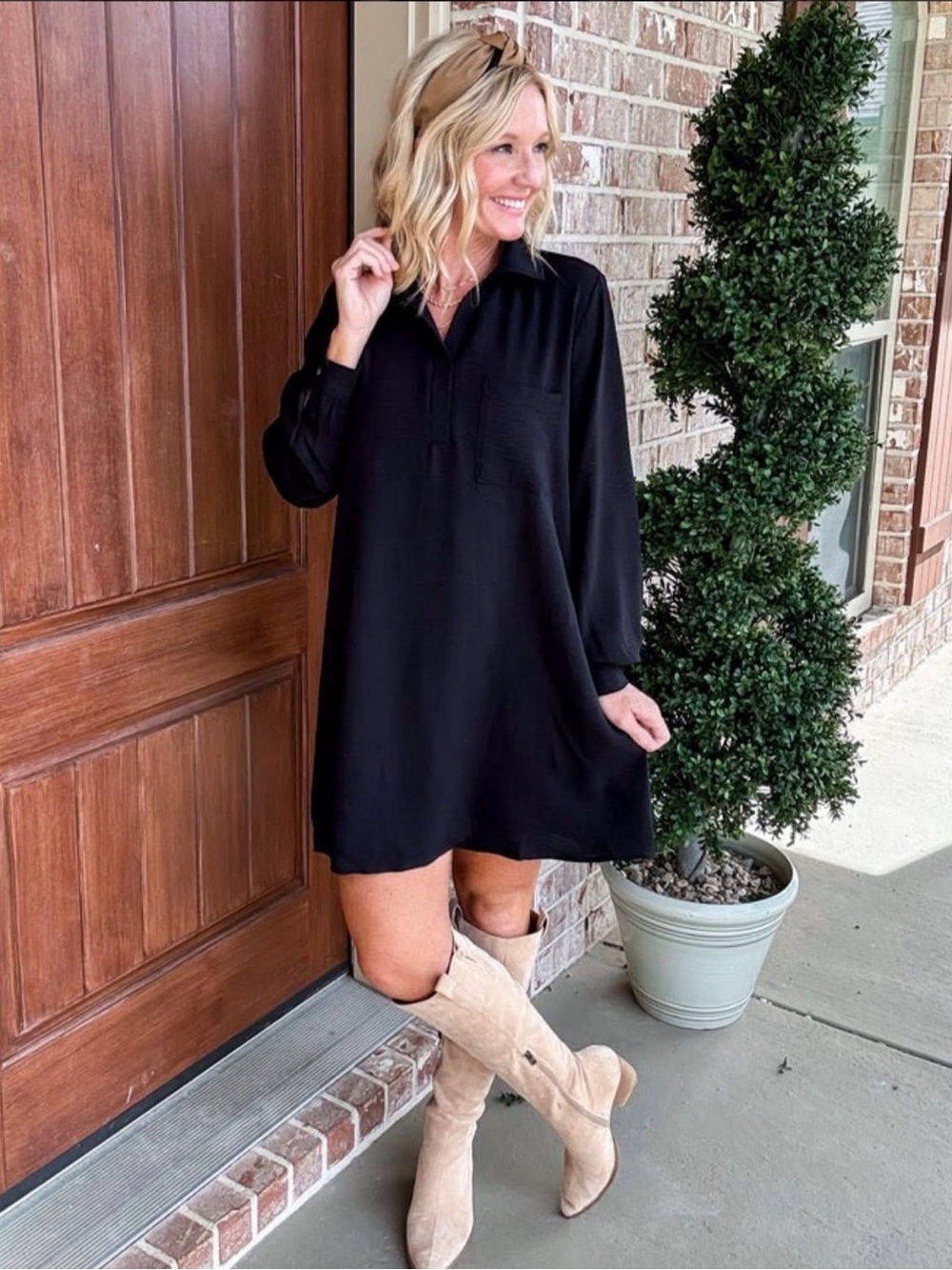 Women's Black Collared Long Sleeve Shift Dress